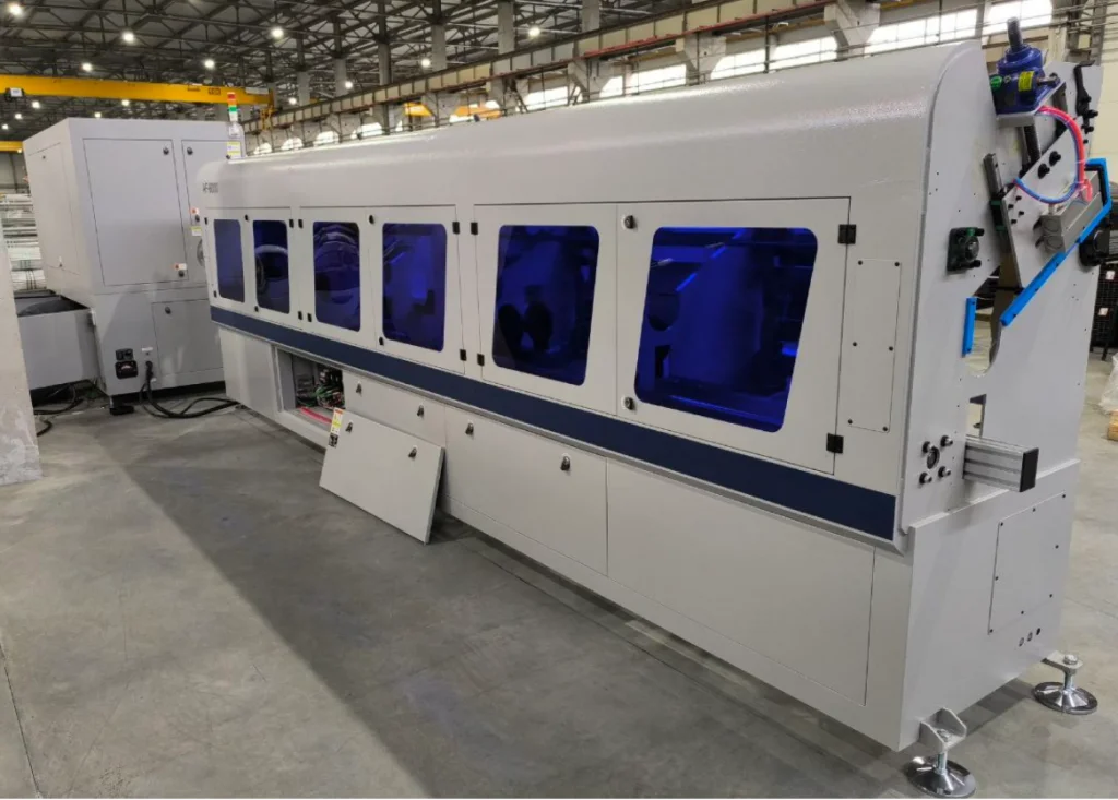 Станок LPC80-A5+AF6000 на производстве