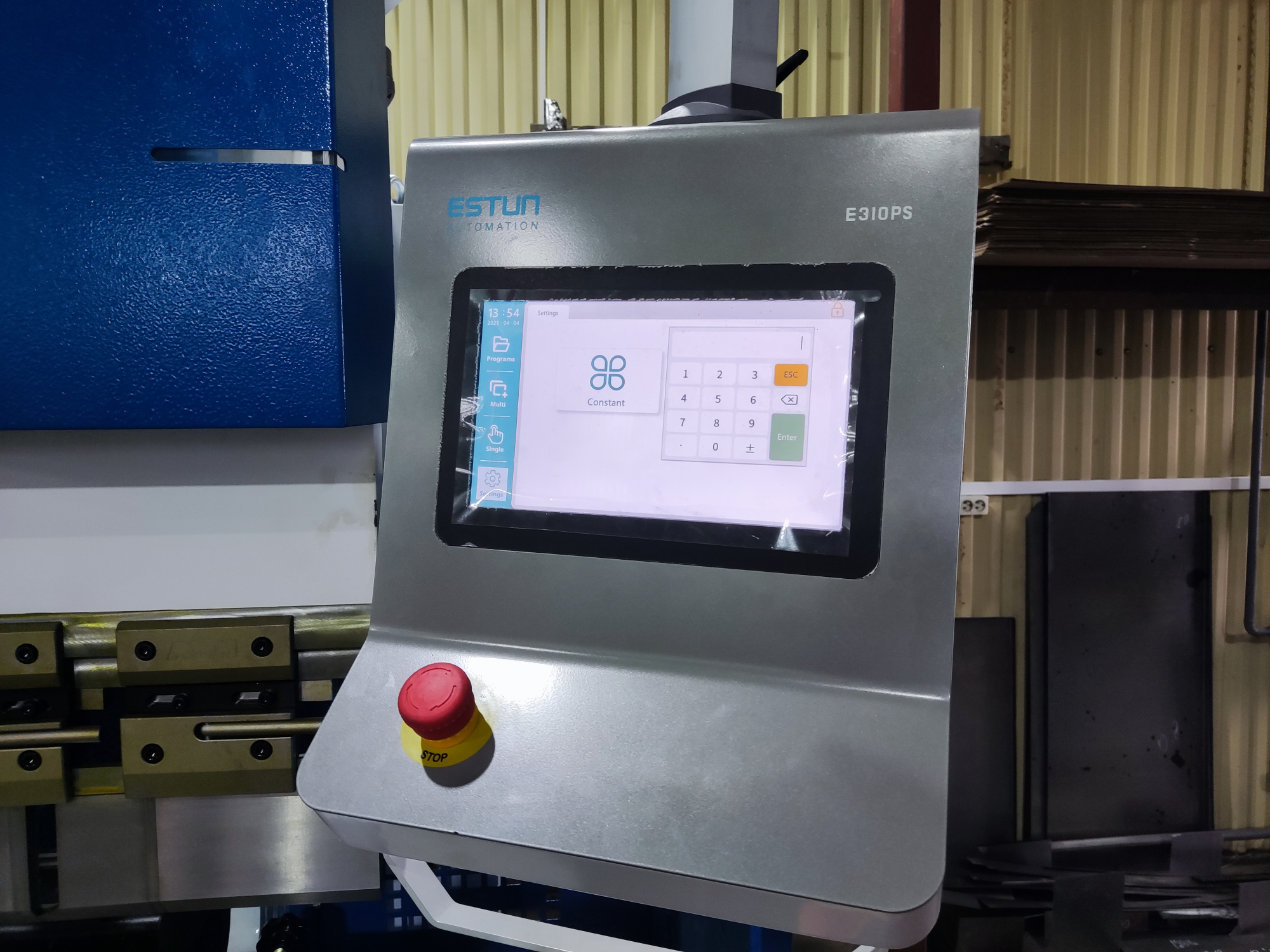 Гидравлический листогибочный пресс ADH WC67E-160T/3200 E310P изображение